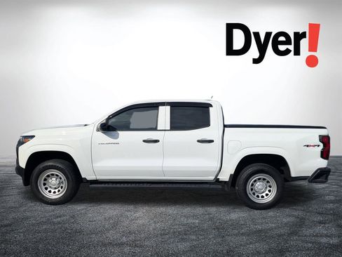Used 2024 Chevrolet Colorado W/T w/ Safety Package AWD/4WD image 7