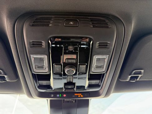 New 2026 GMC Yukon AT4 w/ AT4 Premium Plus Package AWD/4WD image 17