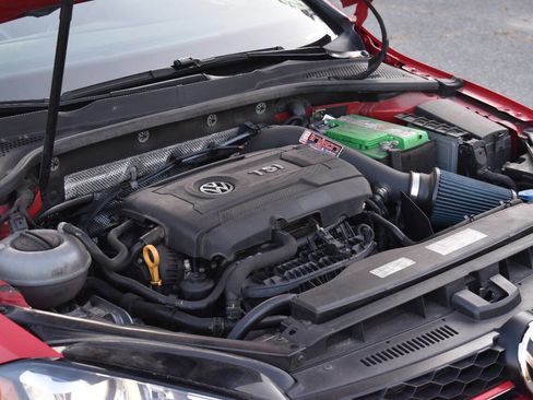 Used 2017 Volkswagen GTI S image 33