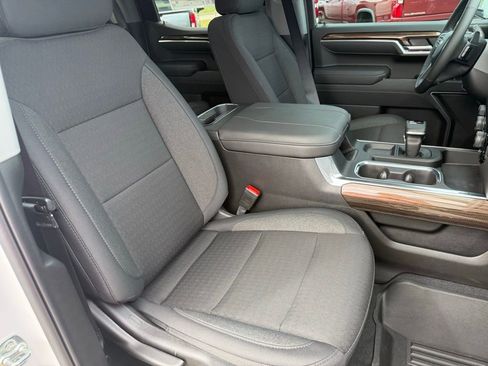 New 2026 Chevrolet Silverado 1500 LT image 41