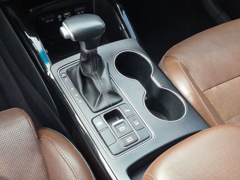 Used 2020 Kia Sorento SX FWD image 12
