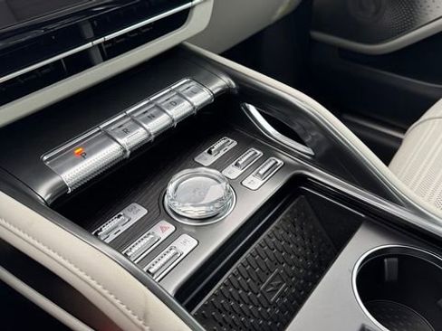 Used 2026 Lincoln Nautilus Reserve image 29