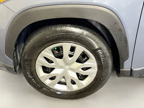 Used 2024 Toyota Corolla Cross L FWD image 13