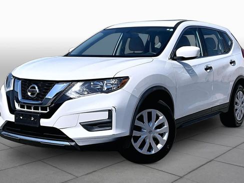 Used 2017 Nissan Rogue S FWD image 35