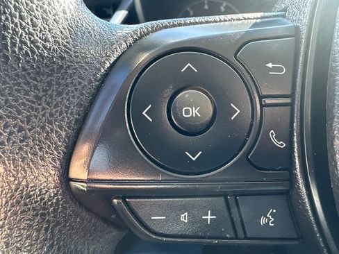 Certified 2023 Toyota Corolla LE image 28