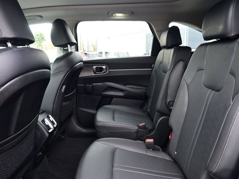 Used 2024 Kia Sorento X-Line EX image 15