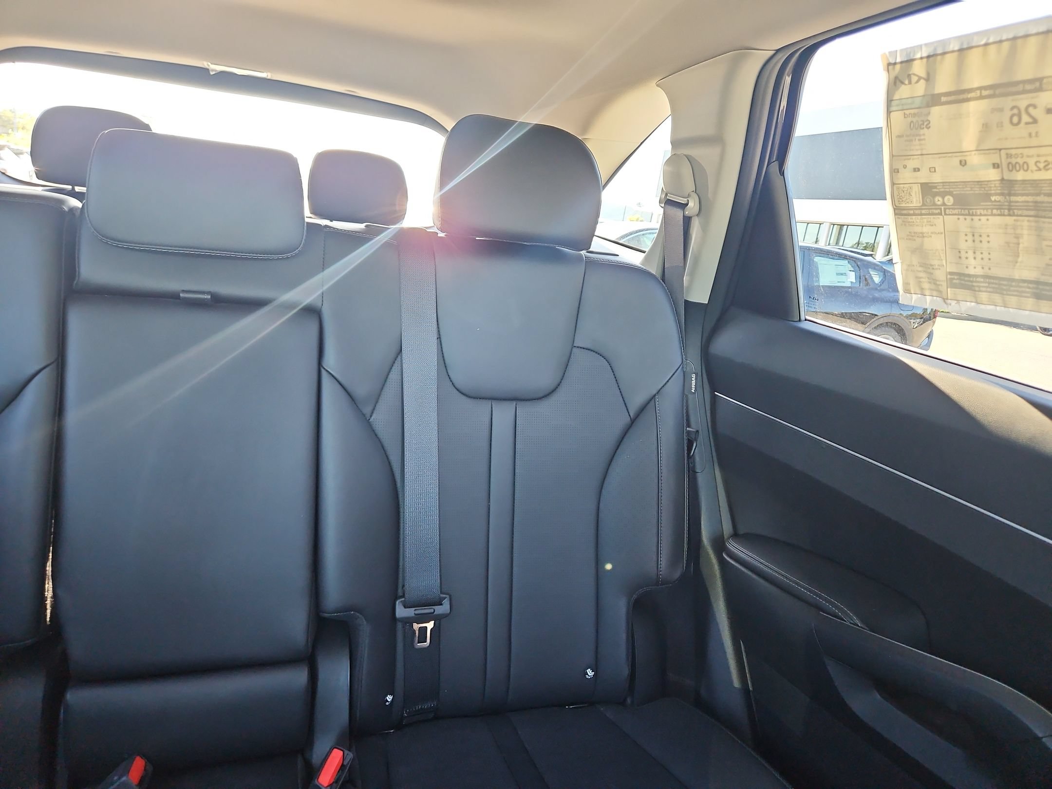 Used 2025 Kia Sorento S w/ Panoramic Sunroof Package FWD image 14