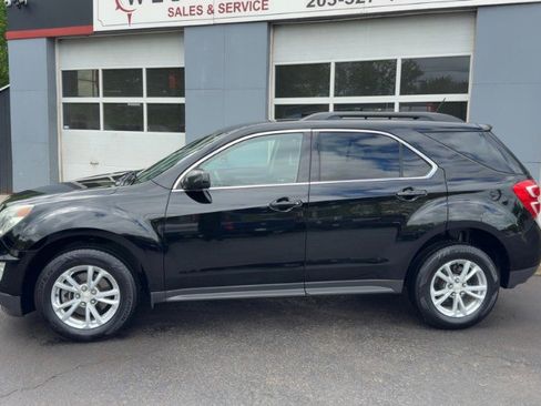 Used 2017 Chevrolet Equinox LT AWD/4WD image 8