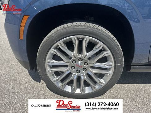 New 2026 GMC Yukon XL Denali w/ Denali Reserve Package AWD/4WD image 10