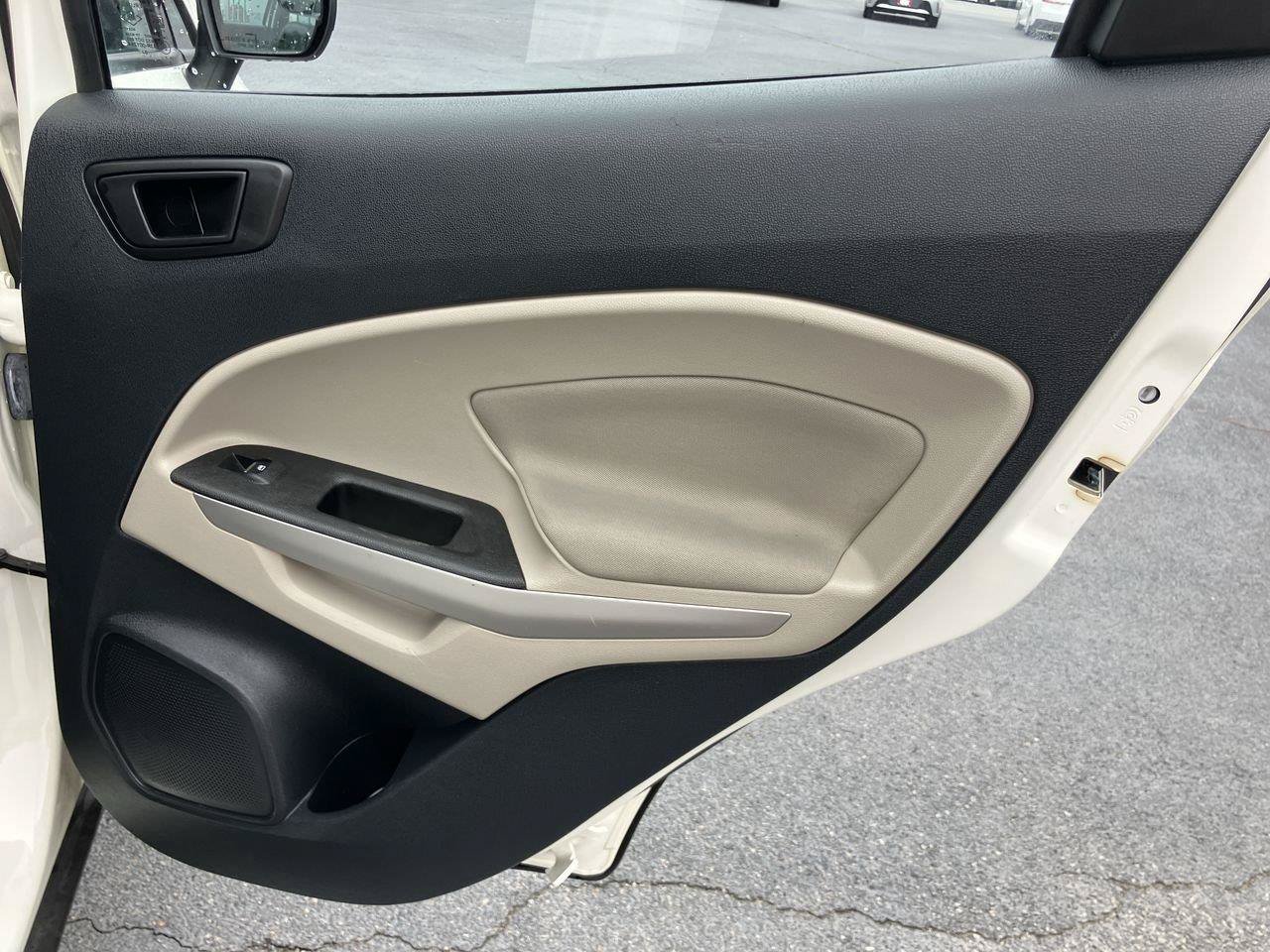 Used 2020 Ford EcoSport S FWD image 28