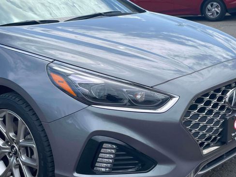 Used 2018 Hyundai Sonata Limited FWD image 9