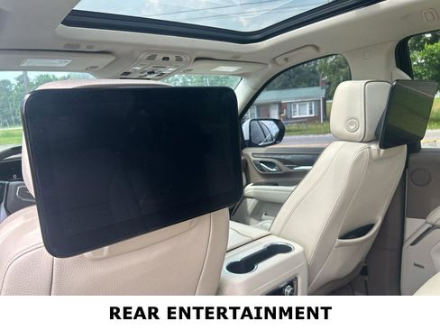 Used 2023 GMC Yukon Denali w/ Denali Reserve Package AWD/4WD image 24