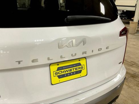 Used 2025 Kia Telluride S AWD/4WD image 8
