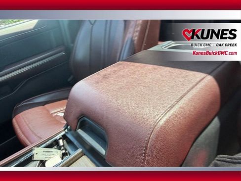Used 2023 Ford Expedition Limited AWD/4WD image 17