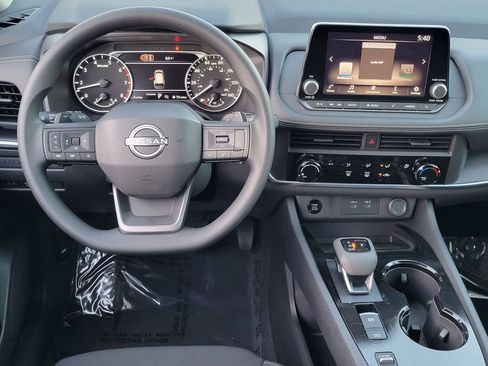 New 2026 Nissan Rogue S image 5