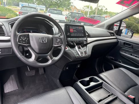 Used 2023 Honda Odyssey EX-L image 24