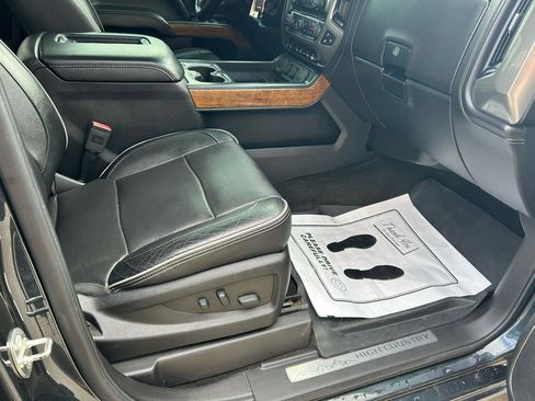 Used 2017 Chevrolet Silverado 1500 High Country image 13