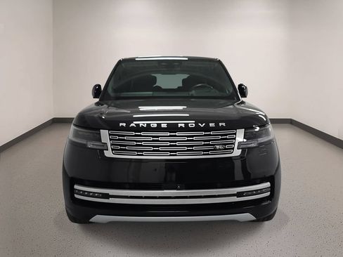 Used 2024 Land Rover Range Rover Long Wheelbase Autobiography AWD/4WD image 9