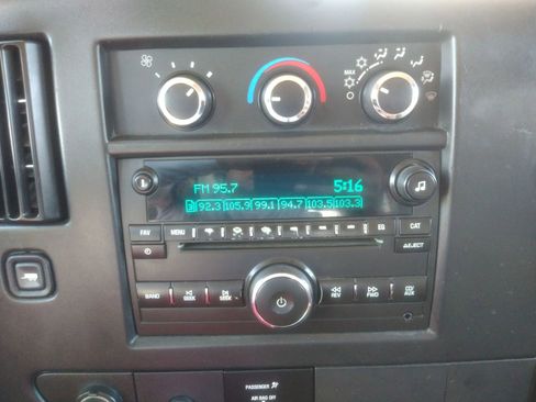 Used 2015 Chevrolet Express 2500 LS image 36