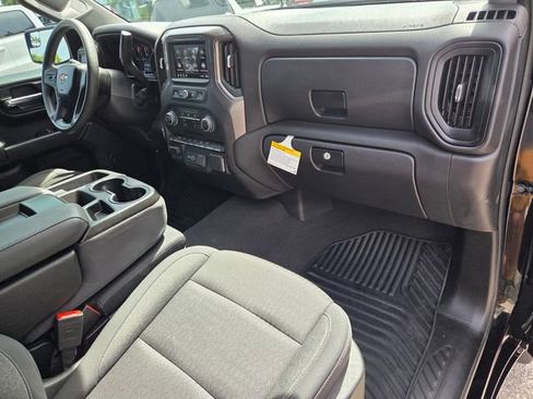 Used 2024 Chevrolet Silverado 1500 Custom w/ Turbomax Blackout Package RWD image 16