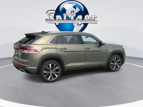 New 2026 Volkswagen Atlas Cross Sport SEL Premium R-Line AWD/4WD image 4