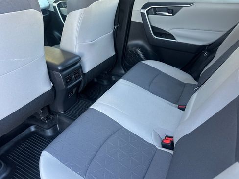 Certified 2022 Toyota RAV4 XLE w/ Convenience Package image 11