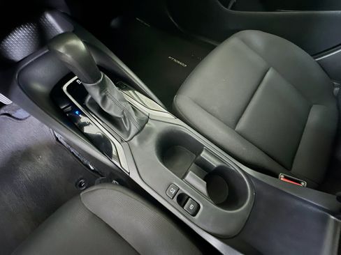 Used 2024 Toyota Corolla LE FWD image 21