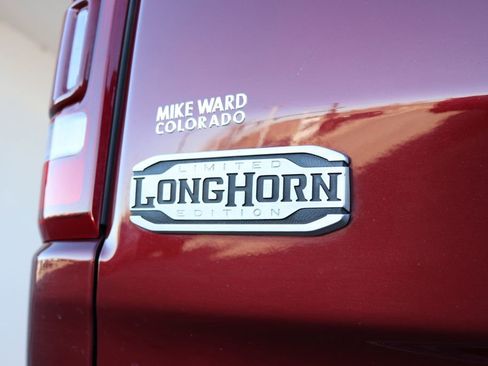 Used 2022 RAM 1500 Limited w/ Body Color Bumper Group image 26