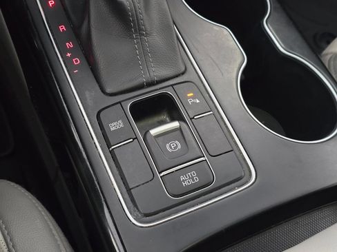 Used 2019 Kia Sorento SX FWD image 36