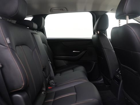 Used 2025 MAZDA CX-90 3.3 Turbo w/ Select Package image 12