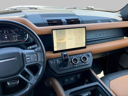 Used 2023 Land Rover Defender 130 X AWD/4WD image 6