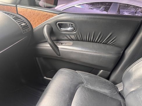 Used 2017 INFINITI QX80 2WD w/ Driver Assistance Package image 19