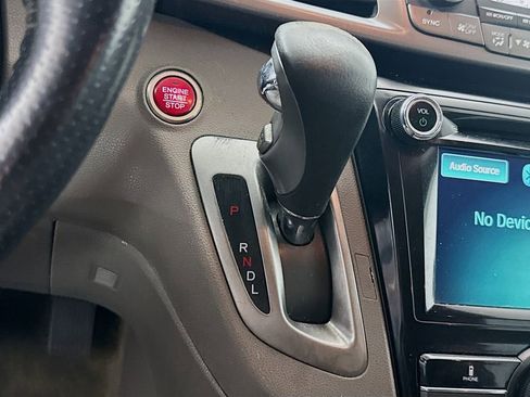 Used 2017 Honda Odyssey EX-L image 15