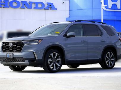 Used 2025 Honda Pilot Elite
