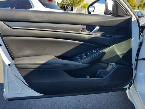 Used 2020 Honda Accord Sport image 19