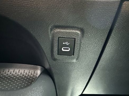 Certified 2025 Toyota Corolla LE image 36