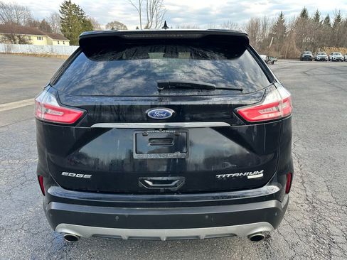 Used 2019 Ford Edge Titanium image 14