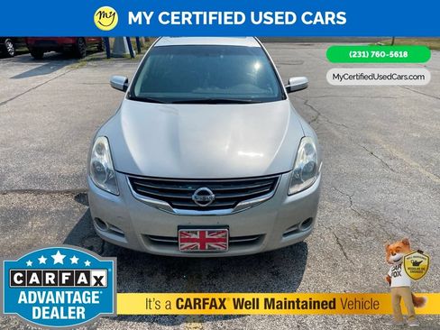 Used 2012 Nissan Altima 3.5 SR w/ Sport Pkg FWD image 2