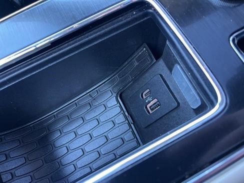 Used 2021 Lincoln Aviator Reserve w/ Equipment Group 201A image 40