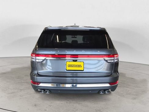 Used 2020 Lincoln Aviator Reserve AWD/4WD image 6