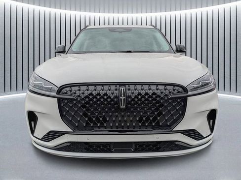 New 2026 Lincoln Aviator Reserve image 7