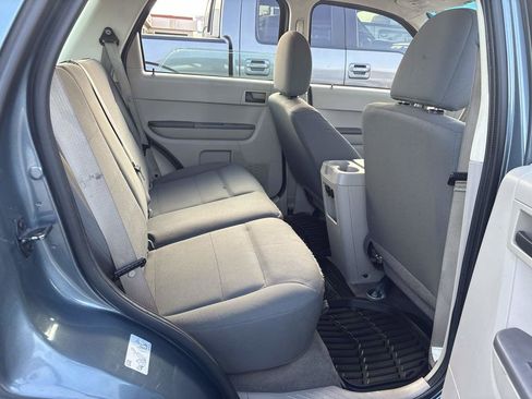 Used 2012 Ford Escape XLS AWD/4WD image 18