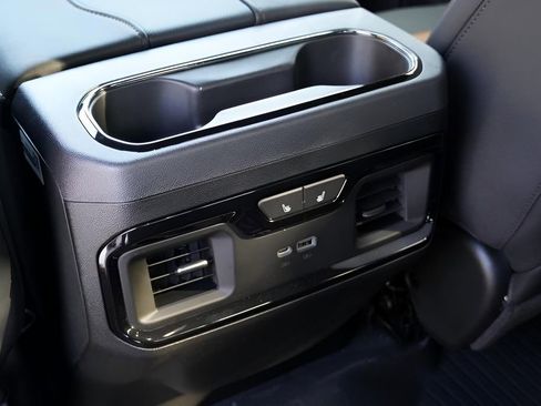 New 2026 GMC Sierra 2500 AT4 w/ AT4 Premium Plus Package image 31