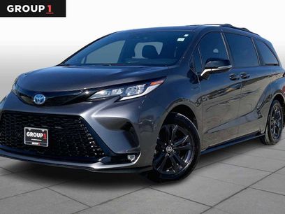 Used 2025 Toyota Sienna XSE