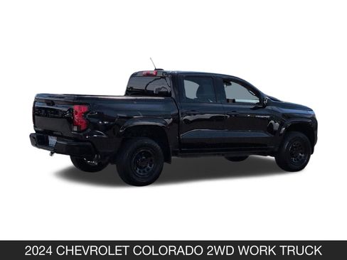 Used 2024 Chevrolet Colorado W/T image 6