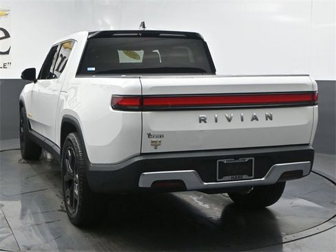 Used 2022 Rivian R1T Launch Edition image 32