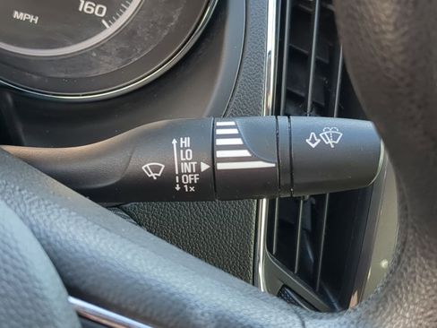 Used 2019 Chevrolet Cruze LT image 28