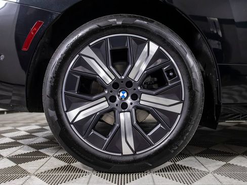 Used 2026 BMW iX xDrive45 AWD/4WD image 40