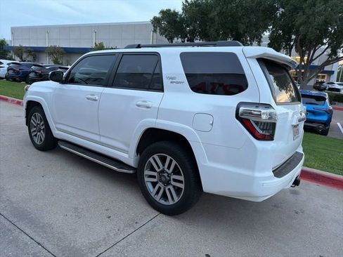 Used 2022 Toyota 4Runner TRD Sport image 5