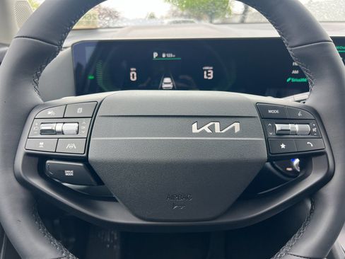 New 2026 Kia Sportage LX image 23